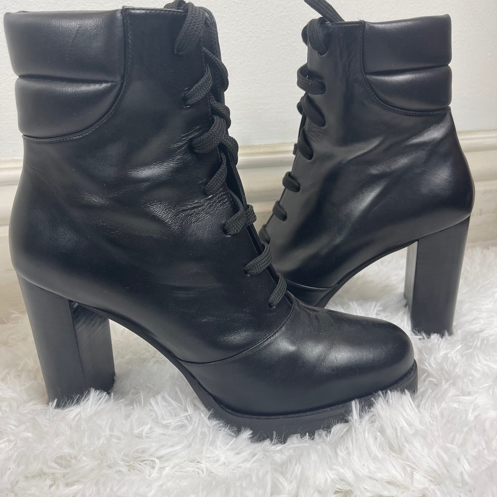 Stuart Weizmann booties